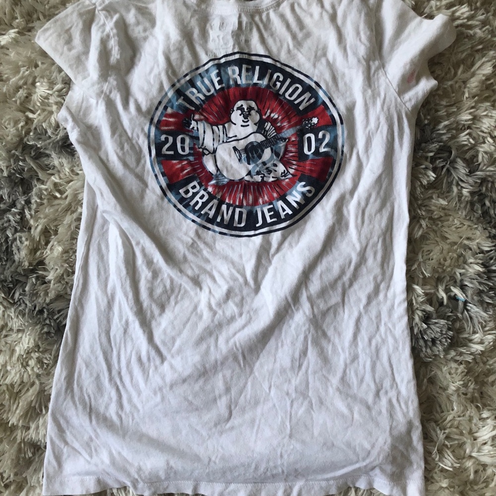 Adorable true religion tee